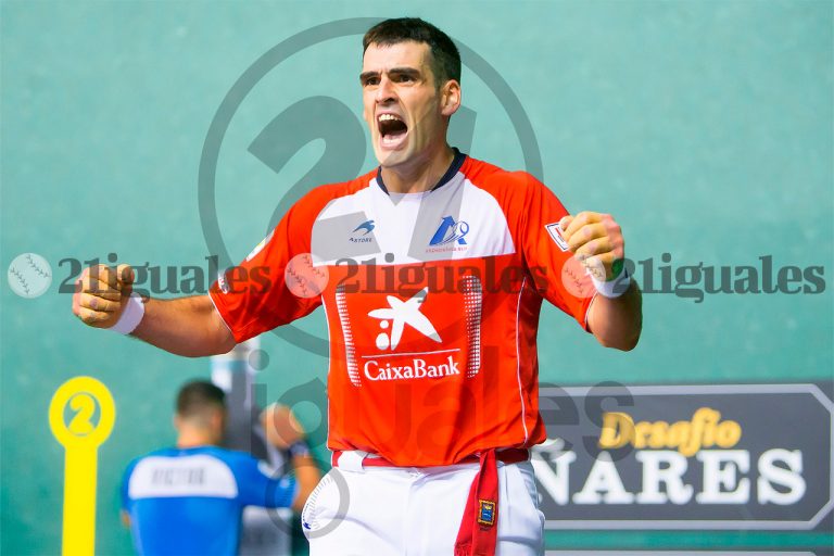 Ezkurdia vence por 22-02 a Jaka en el Manomanista 2022