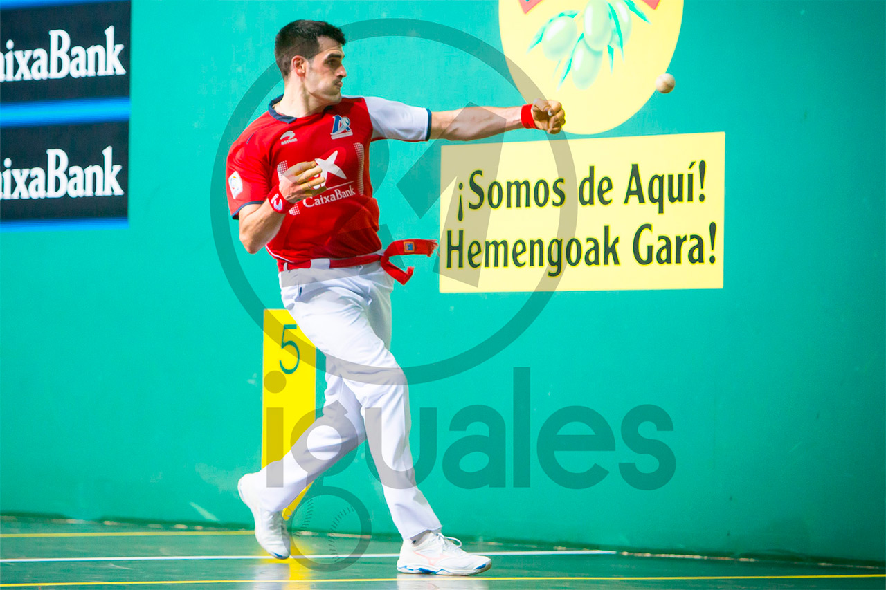 Ezkurdia y Rezusta ganan y ahora les toca esperar