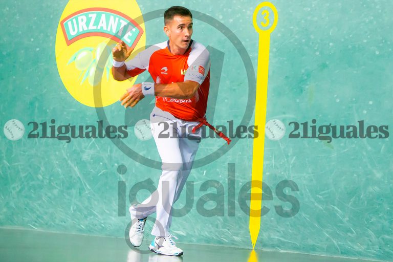 Victoria de Urrutikoetxea y Aranguren por 22-20 ante Jaka y Mariezkurrena II en el Parejas 2022