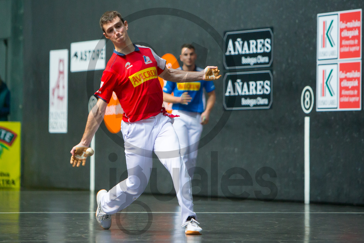 Jaka y Martija acaban con la imbatibilidad de los navarros