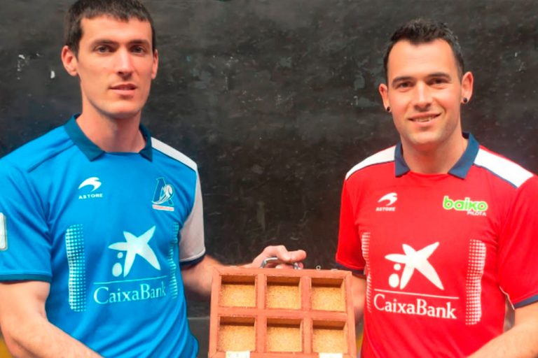 Elección de material del partido del Manomanista 2022 entre Jaka y Rezusta