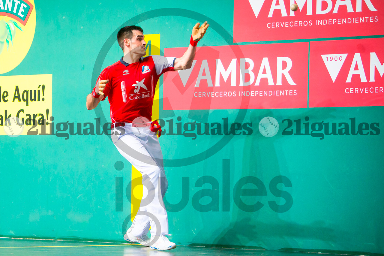 Victoria de Ezkurdia por 22-16 ante Peio Etxeberria en el Cuatro y Medio de San Fermín 2022