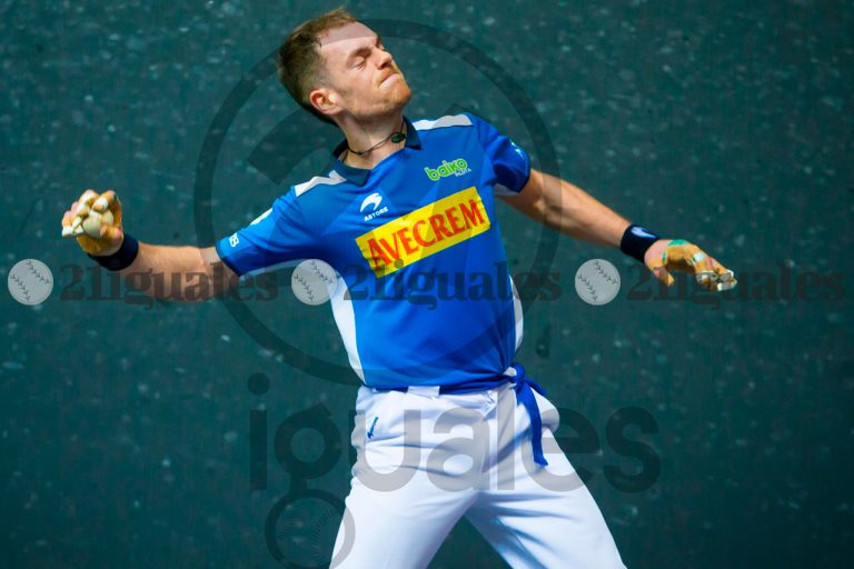 Regalo en forma de victoria para Laso y Aranguren