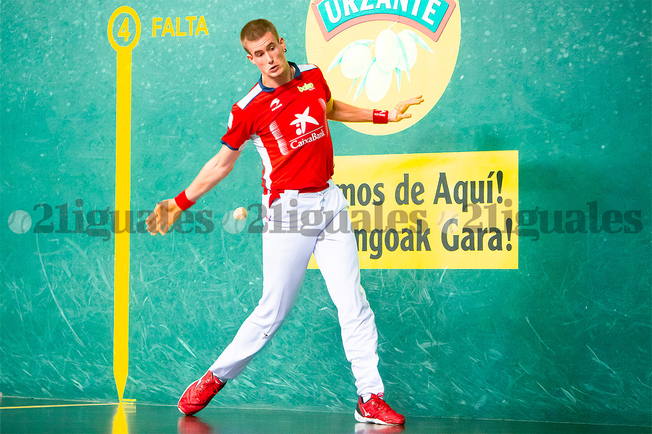 Ezkurdia y Mariezkurrena II vencen por 22-9 a Jaka y Zabaleta en el Master 2022