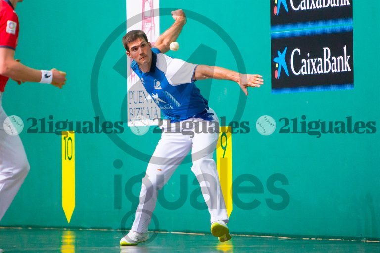 Elordi y Zabaleta comienzan con fuerza