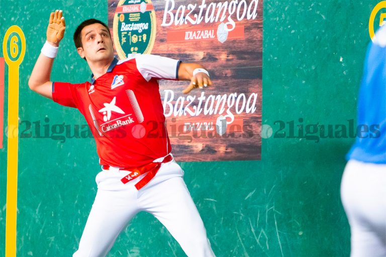 Elezkano II y Tolosa sufren para sumar