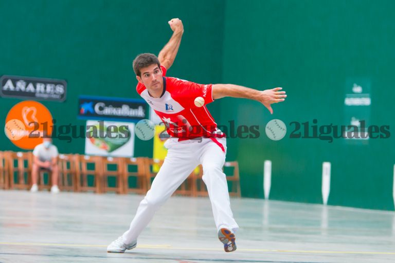 Elordi y Zabaleta siguen invictos