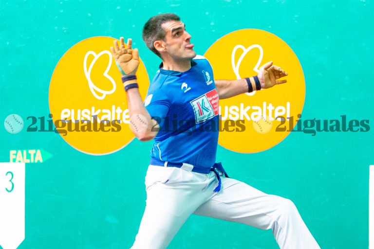 Ezkurdia y Martija se aferran a la esperanza