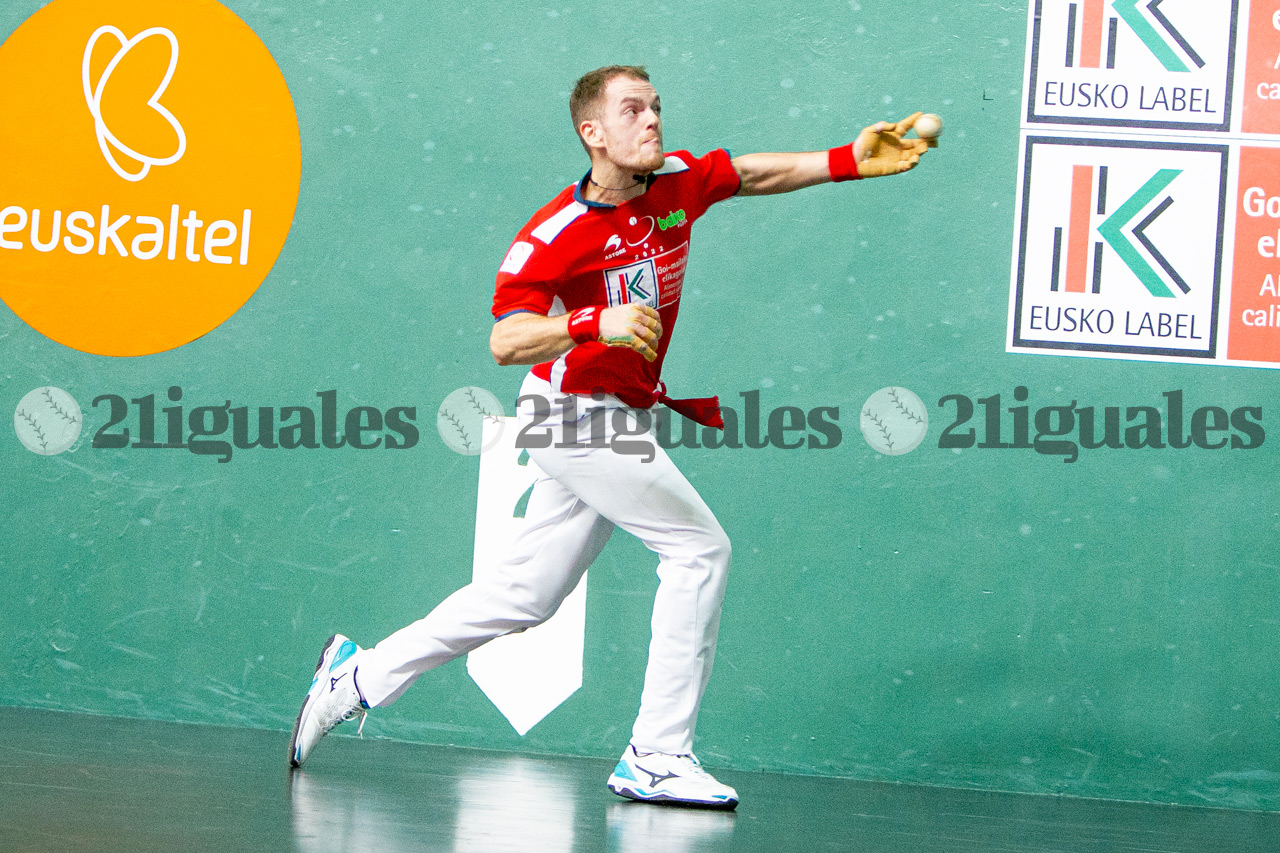 Laso se da un respiro ante Elezkano