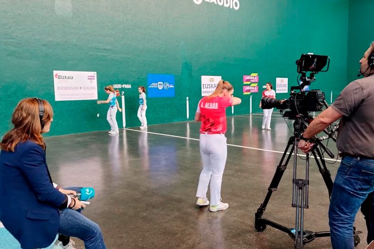 Arrizabalaga-Osés y Aldai-Mendizabal disputarán la final del Master LABORAL KUTXA por parejas