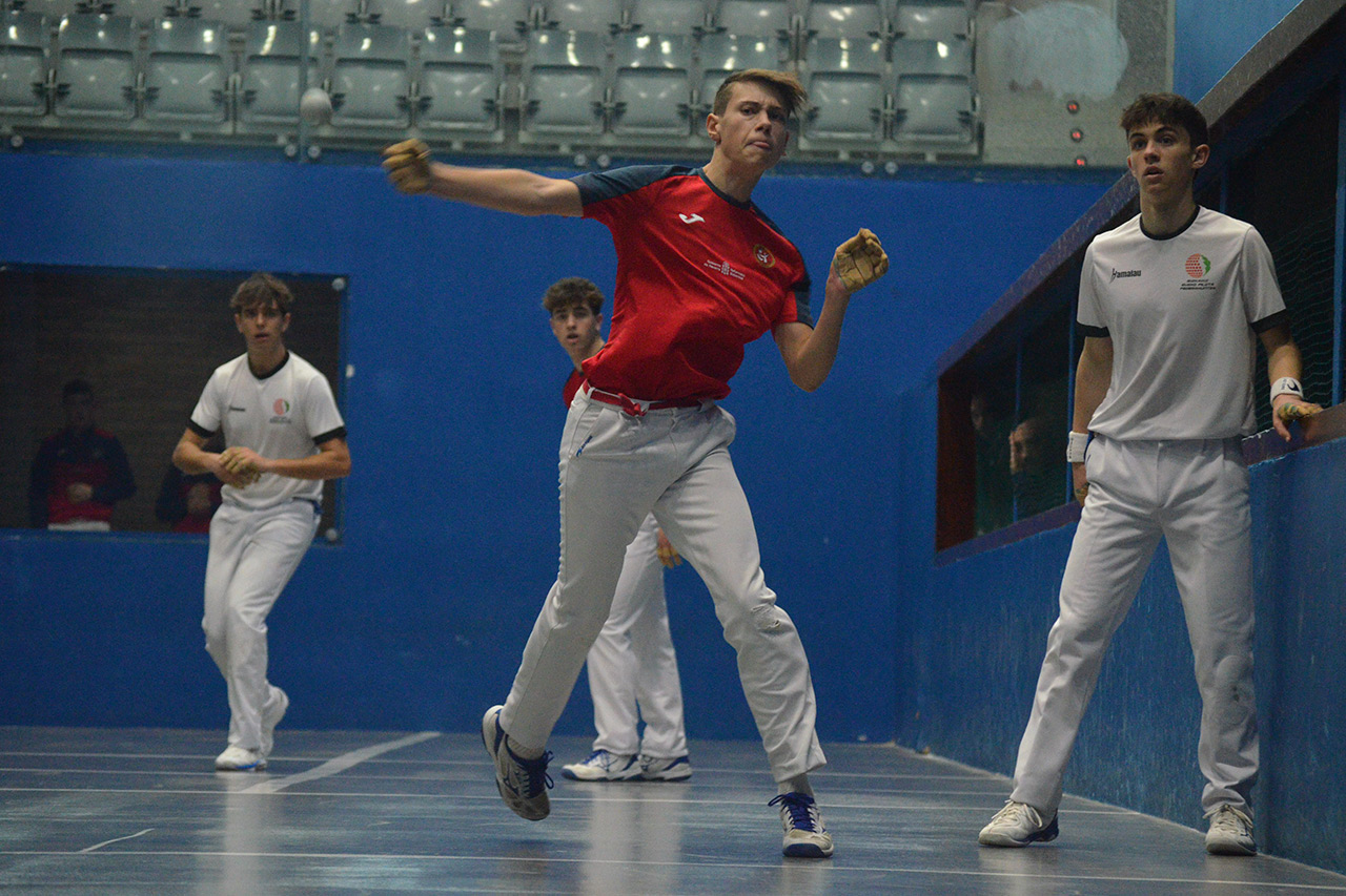 Navarra gana el pulso a Bizkaia en el GRABNI