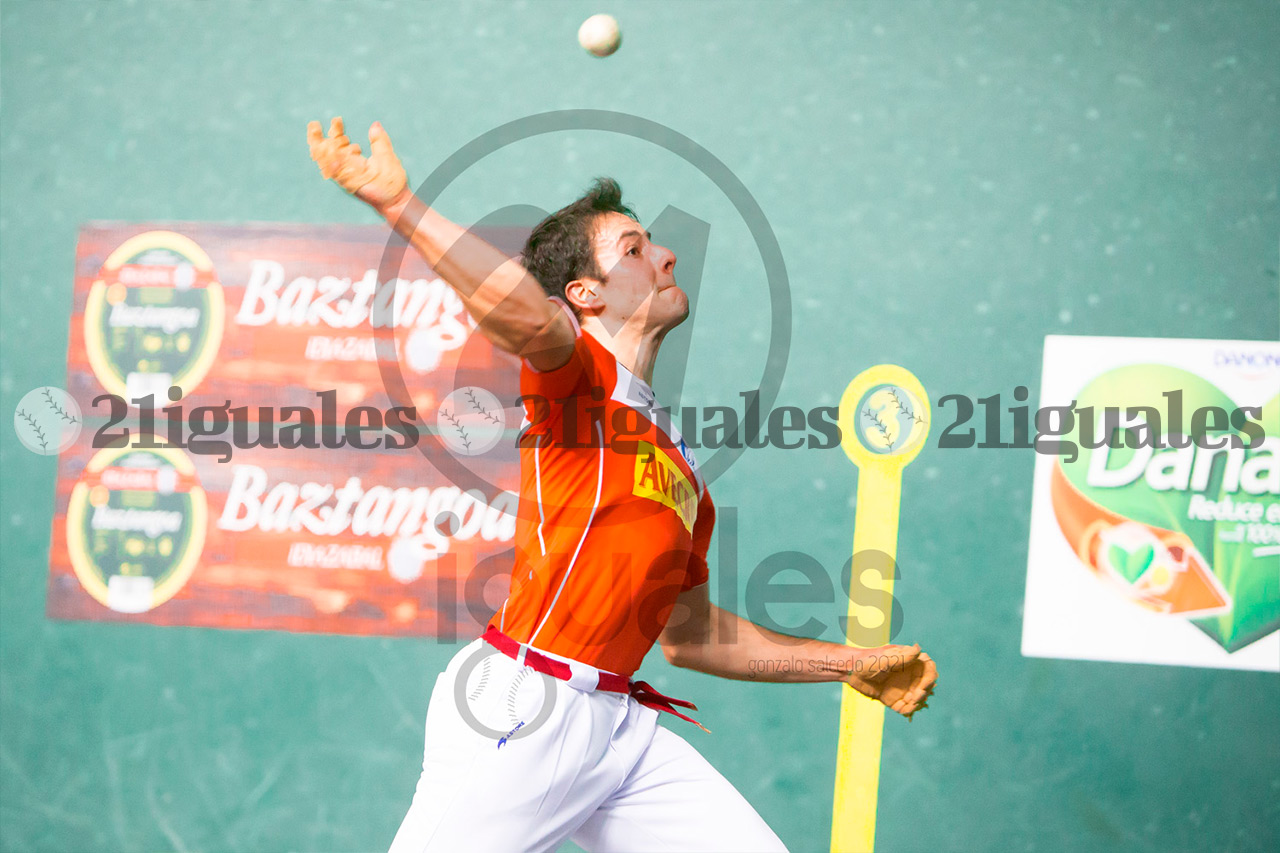 Darío vence con autoridad