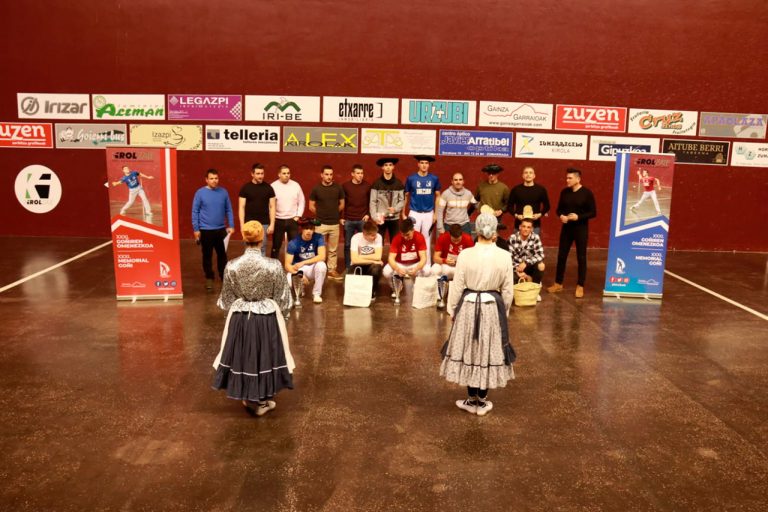 Elola se guarda lo mejor para la final y Zubizarreta redondea un torneo perfecto
