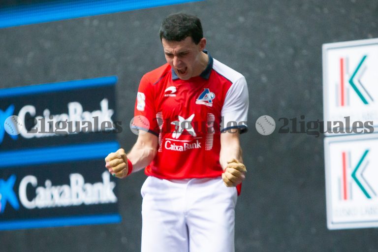 La magia de Altuna III guía a Imaz a la final del Masters