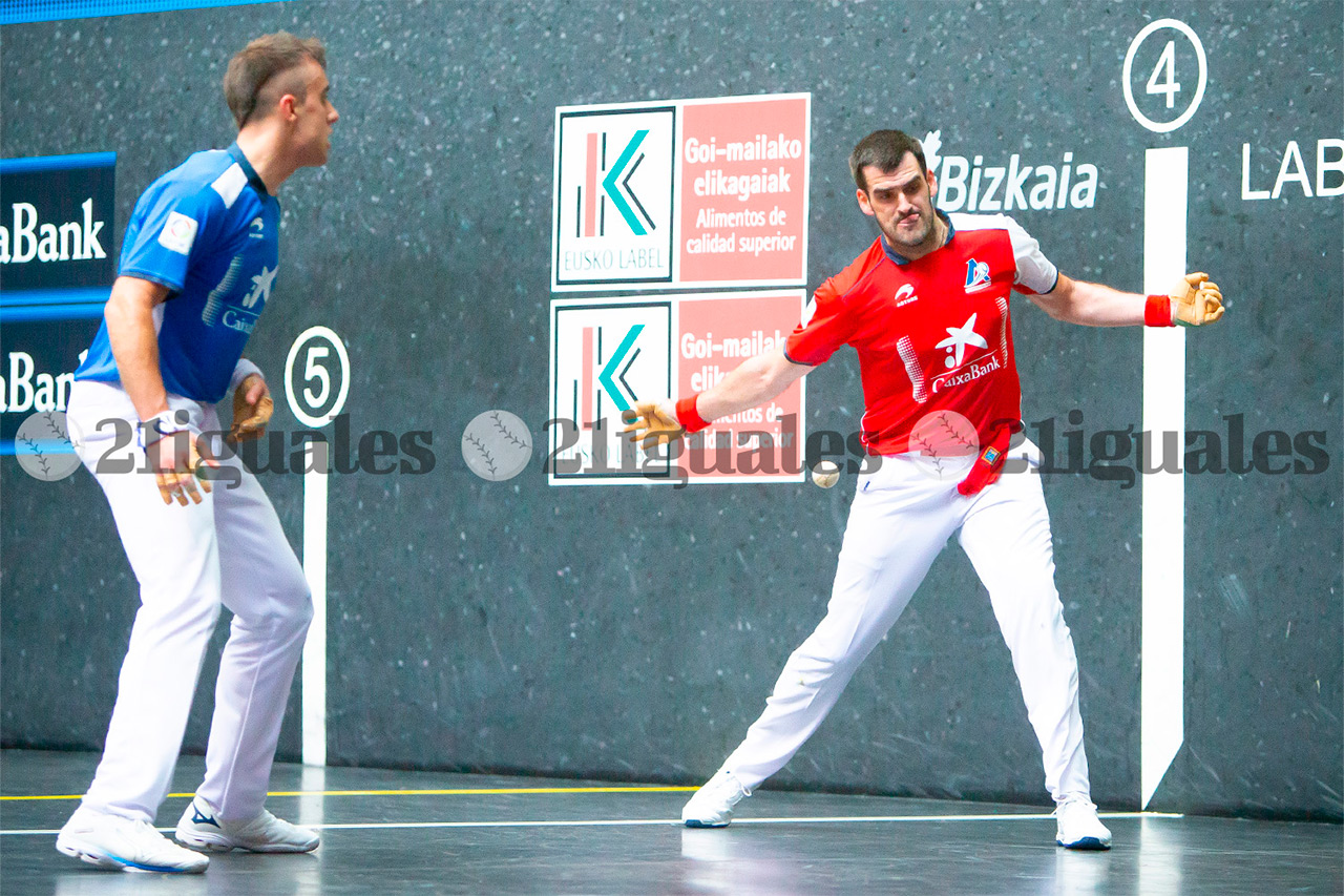 Ezkurdia y Mariezkurrena II comienzan la defensa del título con victoria