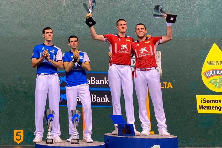 Jaka y Mariezkurrerrena II conquistan el Atano