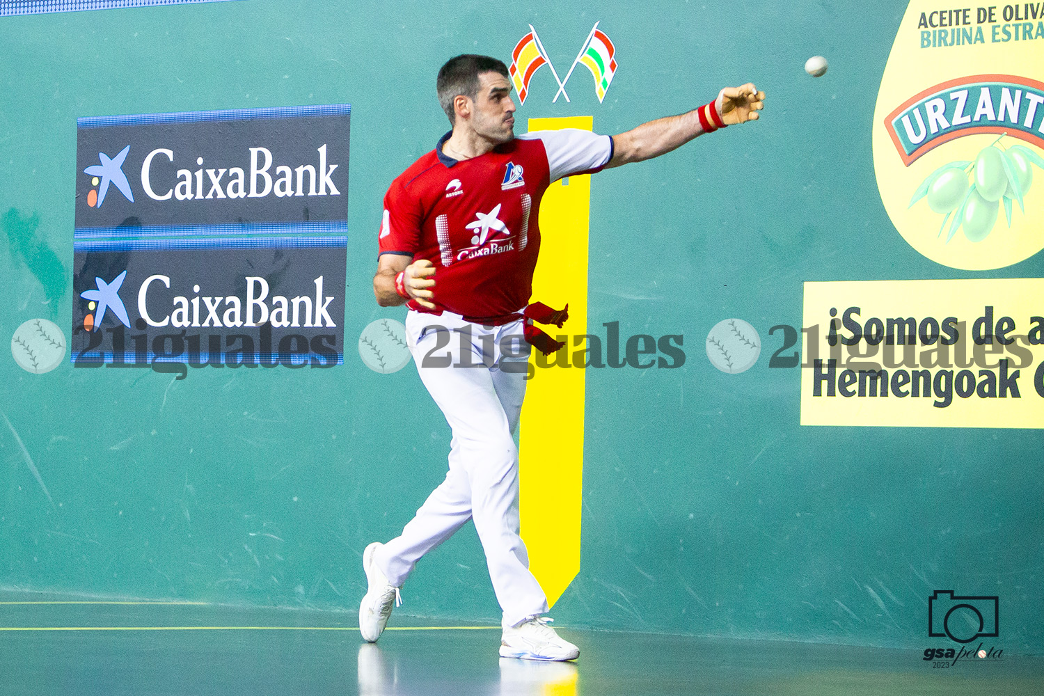 Ezkurdia arrasa en Lekunberri