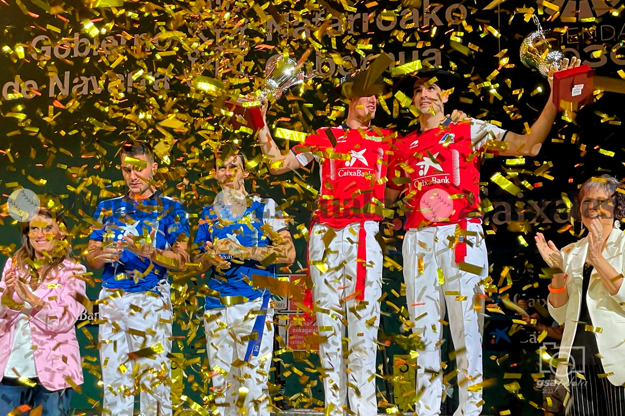 Ezkurdia y Mariezkurrena II revalidan su título con autoridad