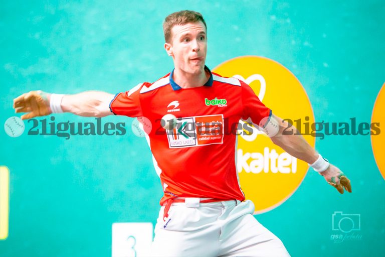 Artola e Imaz continúan con paso firme en el Parejas