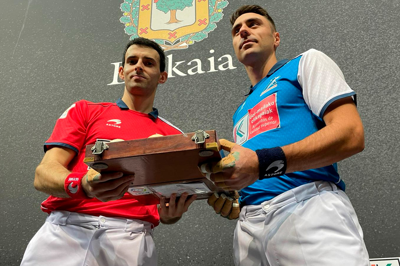 Escogidas las pelotas para la final del Cuatro y Medio 2023