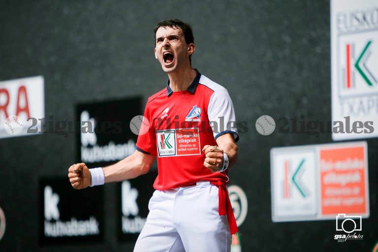 Altuna III y Martija dependen de sí mismos para llegar a la final