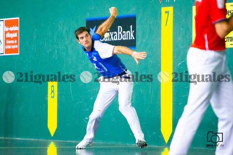 Zabaleta da un recital en el Astelena
