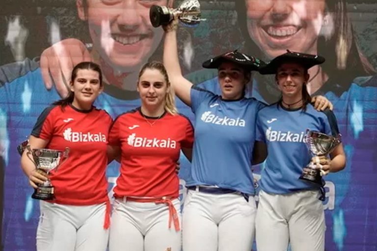 Leire Garai y Enara Gaminde txapeldunas del Torneo Bizkaia