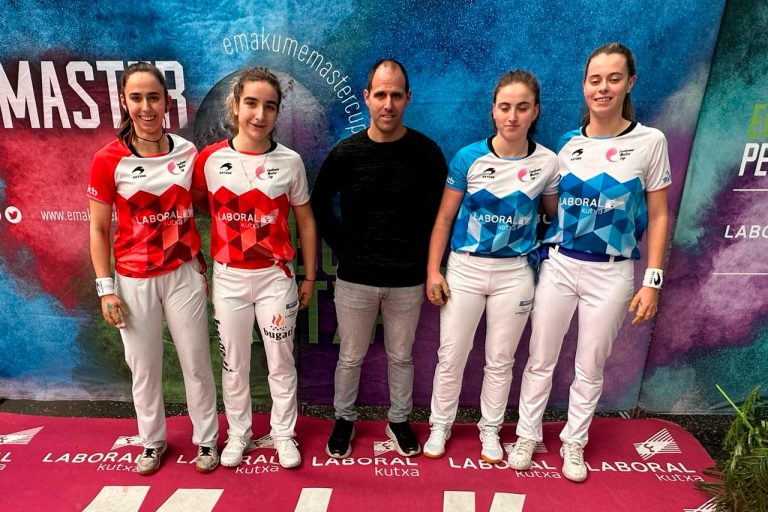 Garai y Arrillaga logran mantenerse vivas