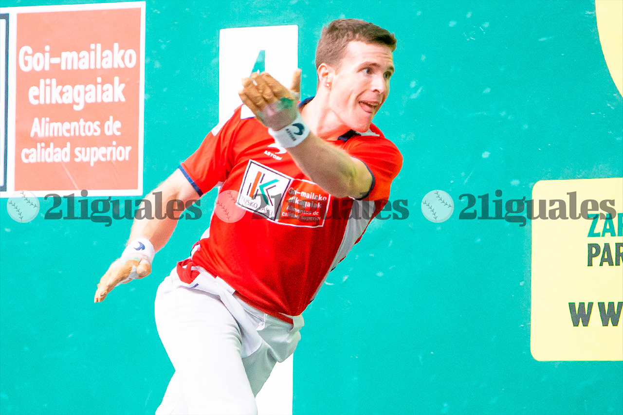 Artola sigue con paso firme