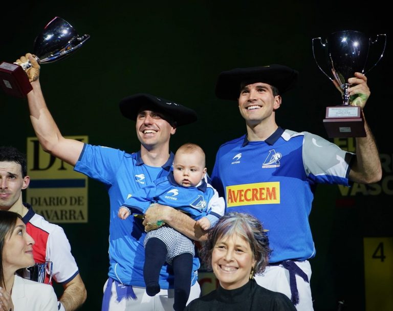 Peio Etxeberria y Zabaleta se llevan la txapela en una final vibrante