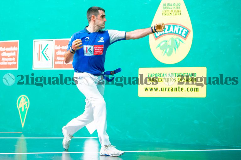 Ezkurdia vence y clasifica a Zabala para semifinales