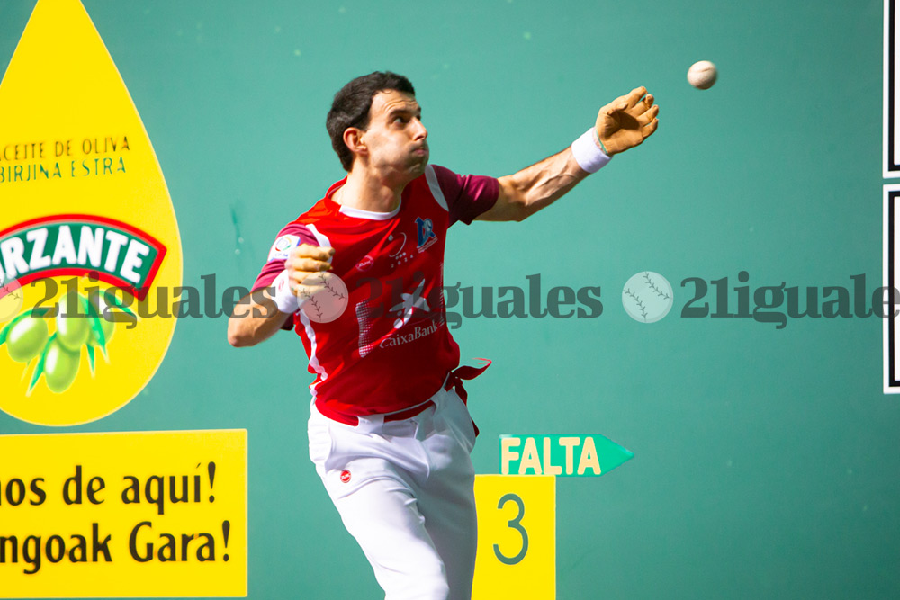 Jokin Altuna cansado del ambiente hostil en el Labrit