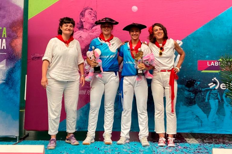 Aizane Ibarrola, pareja de lujo para Enara Gaminde, la nueva reina del Labrit