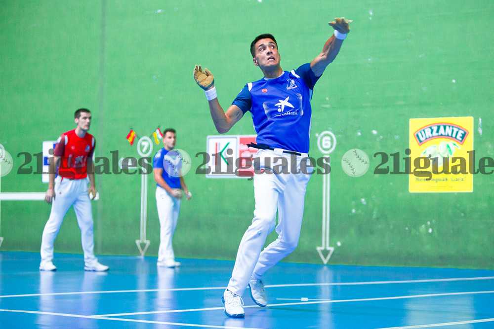 Contundente victoria para Zabala e Imaz