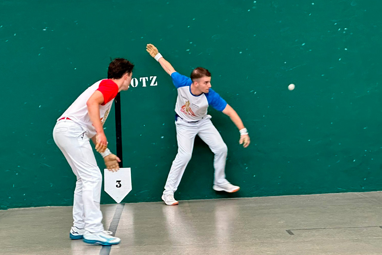 Gutierrez y Bernaola camino ancho para alcanzar las semifinales