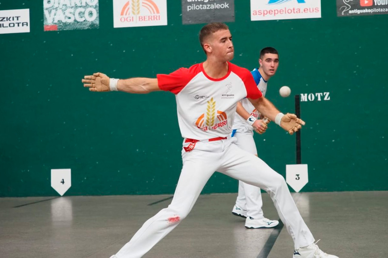 La emoción del femenino, los vizcaínos superlativos y buen hacer de Fernández-Azpiroz