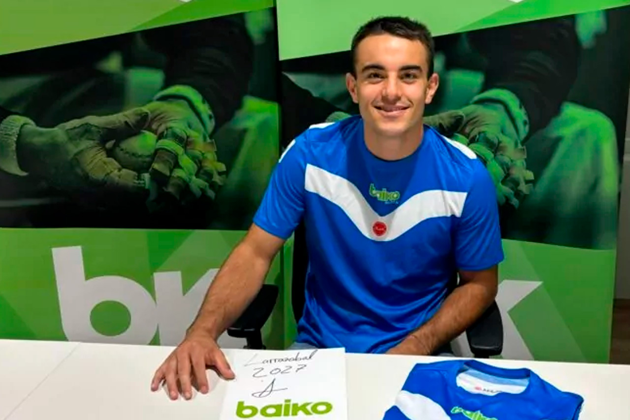 Larrazábal renueva por tres años con Baiko Pilota