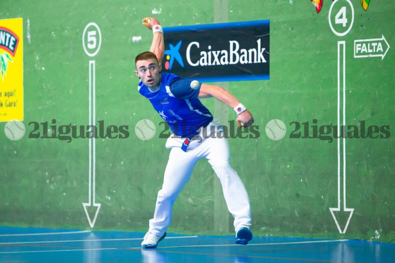 Iker Salaberria es el último pasajero de la "jaula"