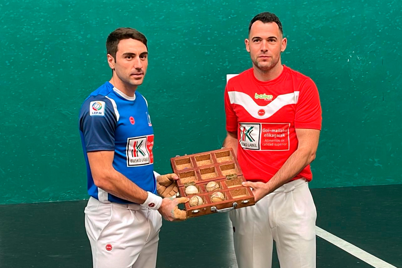 Primera plaza en la final en juego en el Labrit