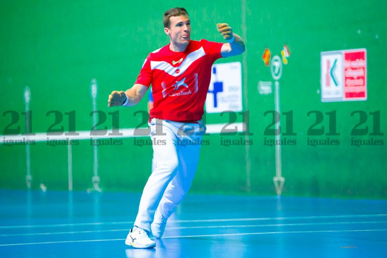 Artola vence 22-16 y suma un punto en su primer partido de cuartos del manomanista 2025