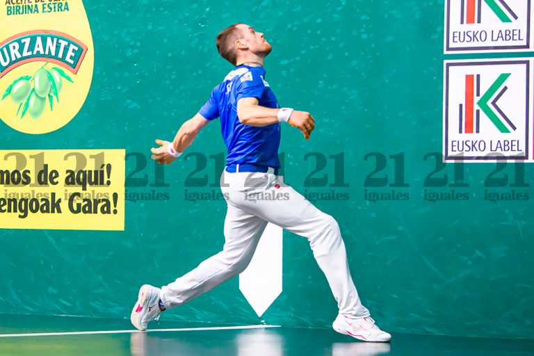 Laso e Iztueta vuelven al liderato