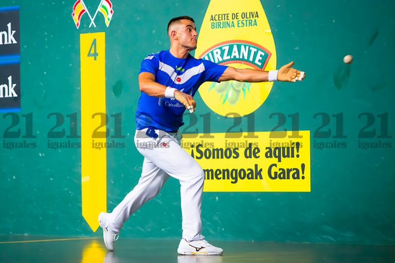 Larrazabal jugará la liguilla de cuartos