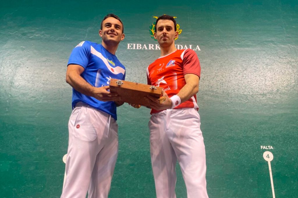 El campeón entra en escena en el Astelena