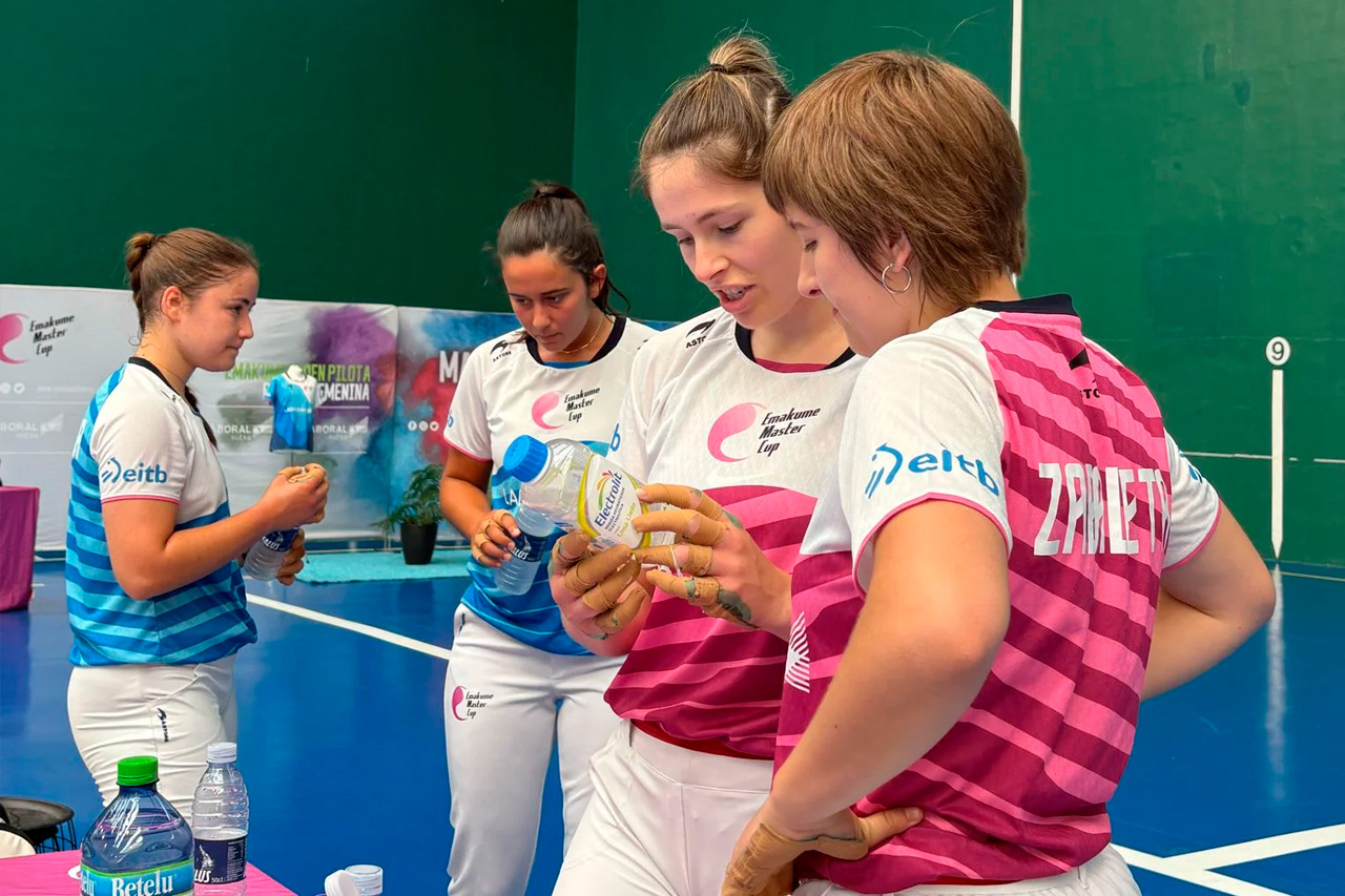 Arrizabalaga-Bergara y Zabaleta-Erasun arrancan con fuerza la Liguilla de Oro del Torneo San Fermín en Eibar y Burlada