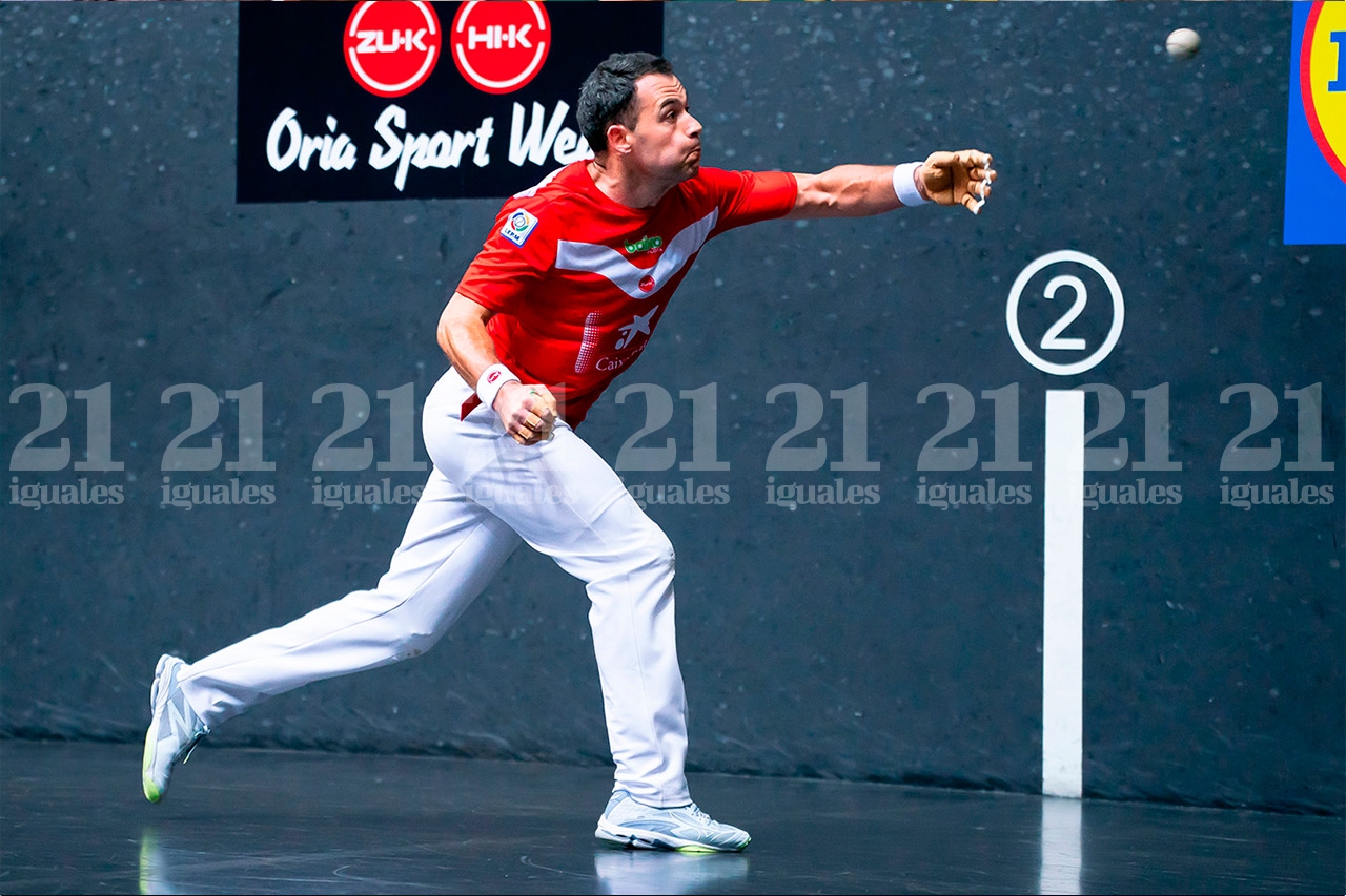 Jaka y Ugartemendia sufren para ser los primeros finalista del Serie B de San Fermín