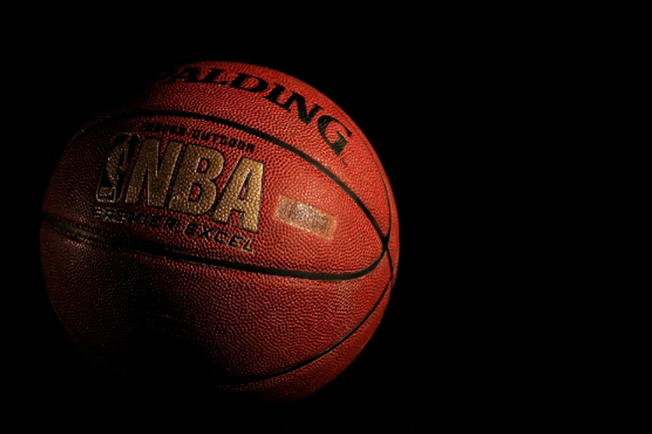 ¿Es la pelota vasca tan seguida por los vascos como la NBA?