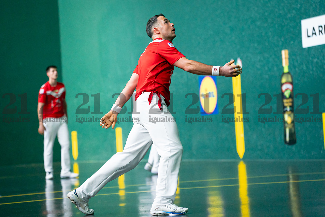 Jaka e Iztueta se llevan el punto in extremix