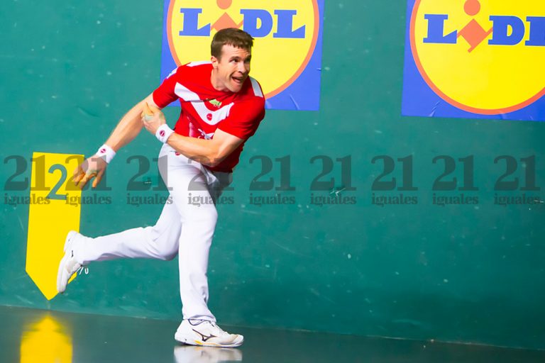 Artola e Imaz resisten en Urretxu