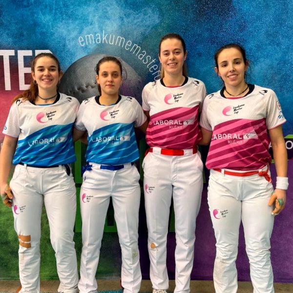 Arrizabalaga-Bergara salen líderes del histórico festival de Itsasu