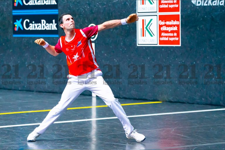 Altuna III y Ezkurdia se llevan la cuarta plaza